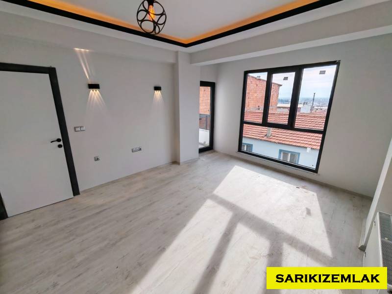 Edremit Darsofa Mah`da1+1  Daire. - 15